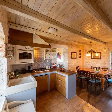 Golden Summerhouse Holiday home Komiza